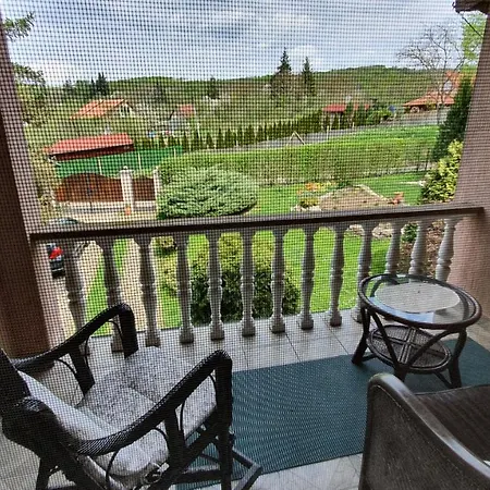 Rajski Vrt بيت خشبي *